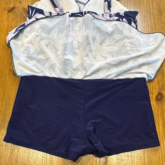 Navy & purple floral swimdress built in boy shorts one piece swimwear NWOT 2XL - Picture 8 of 15